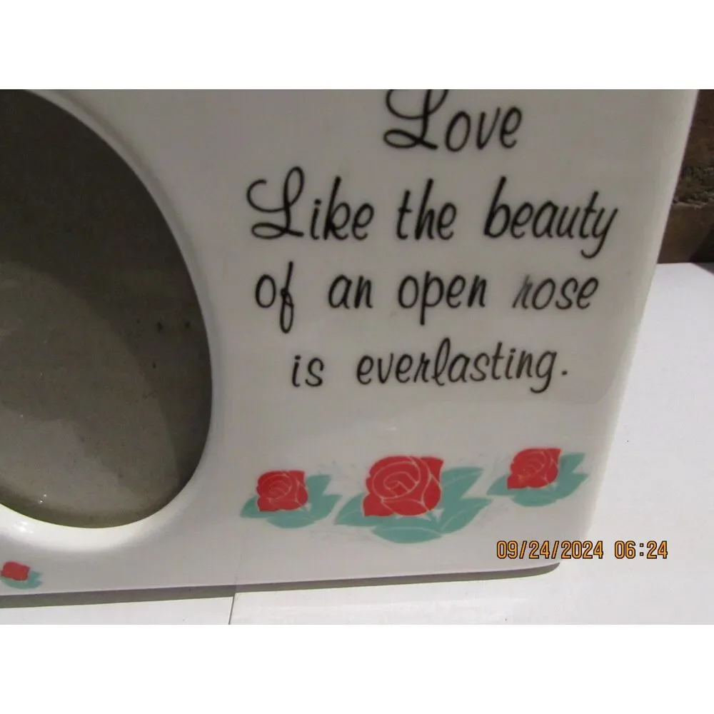 VINTAGE 1990 PRIMARK ROSE FRAME LOVE LIKE THE BEAUTY OF AN OPEN ROSE EVERLASTING